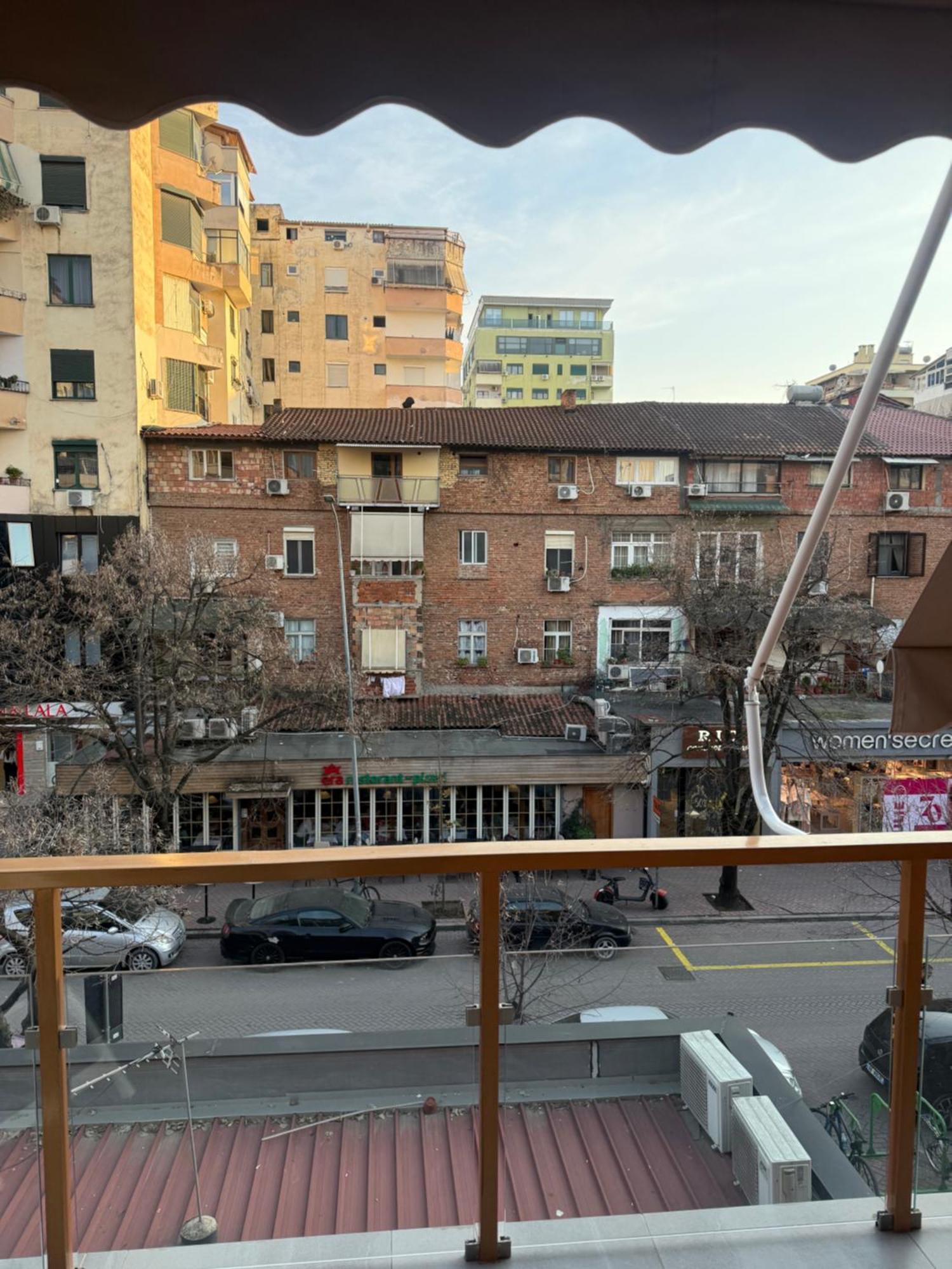 Harmony Apartment Blloku Tirana Extérieur photo